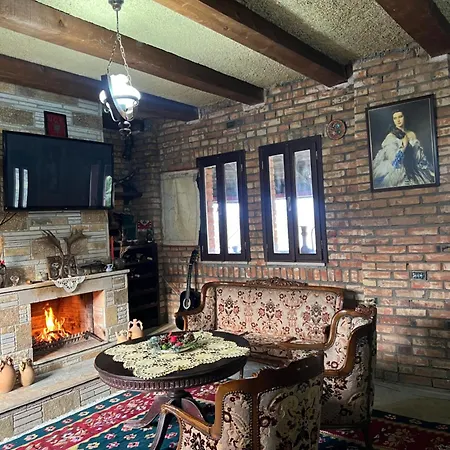 Villa Keshtjella Myftari