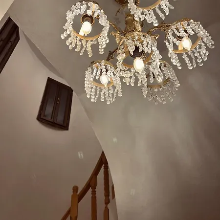 Villa Keshtjella Myftari Patos