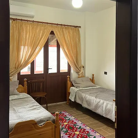 Villa Keshtjella Myftari *
